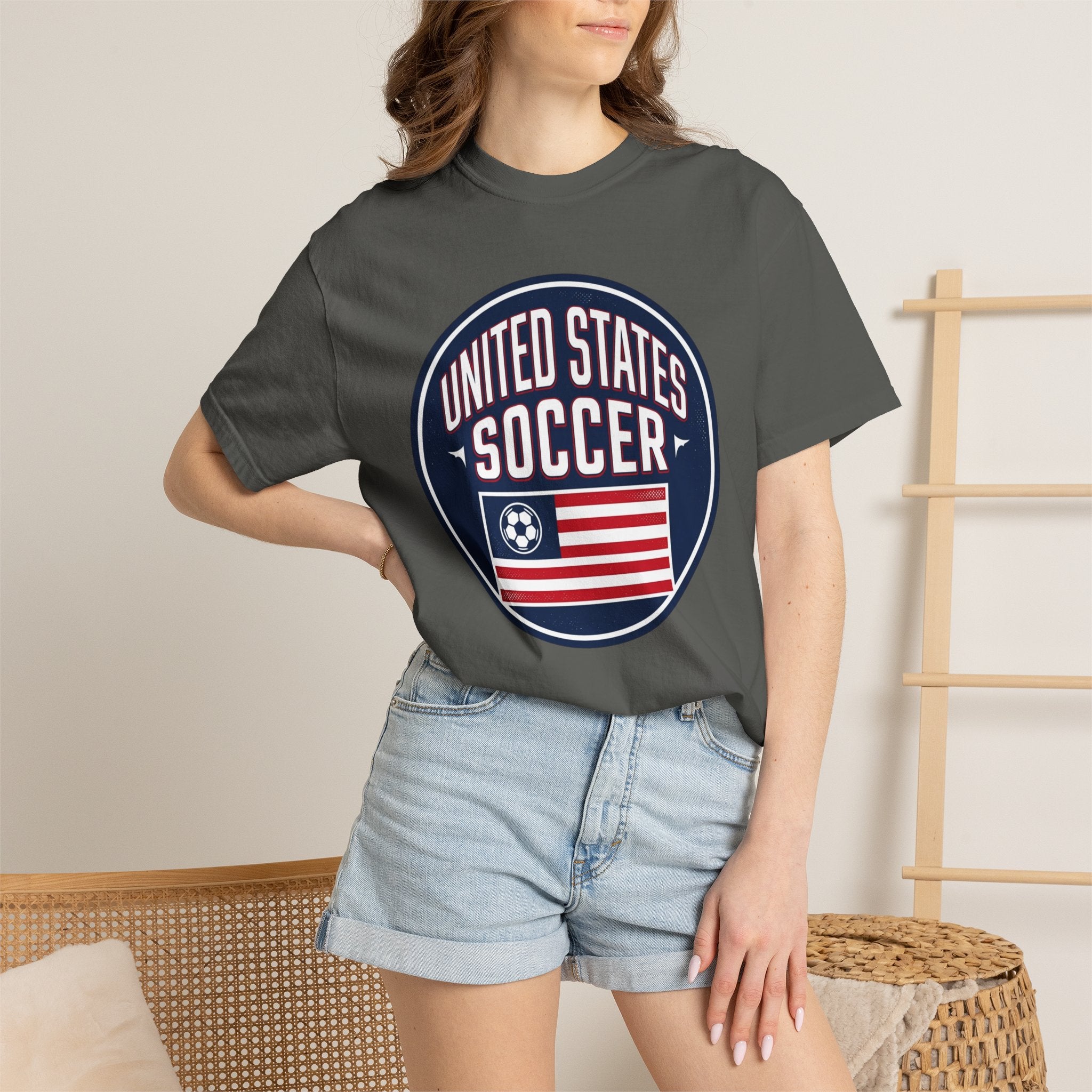 United States Soccer Circle Logo Tee — USA 10 Back Number T‑Shirt