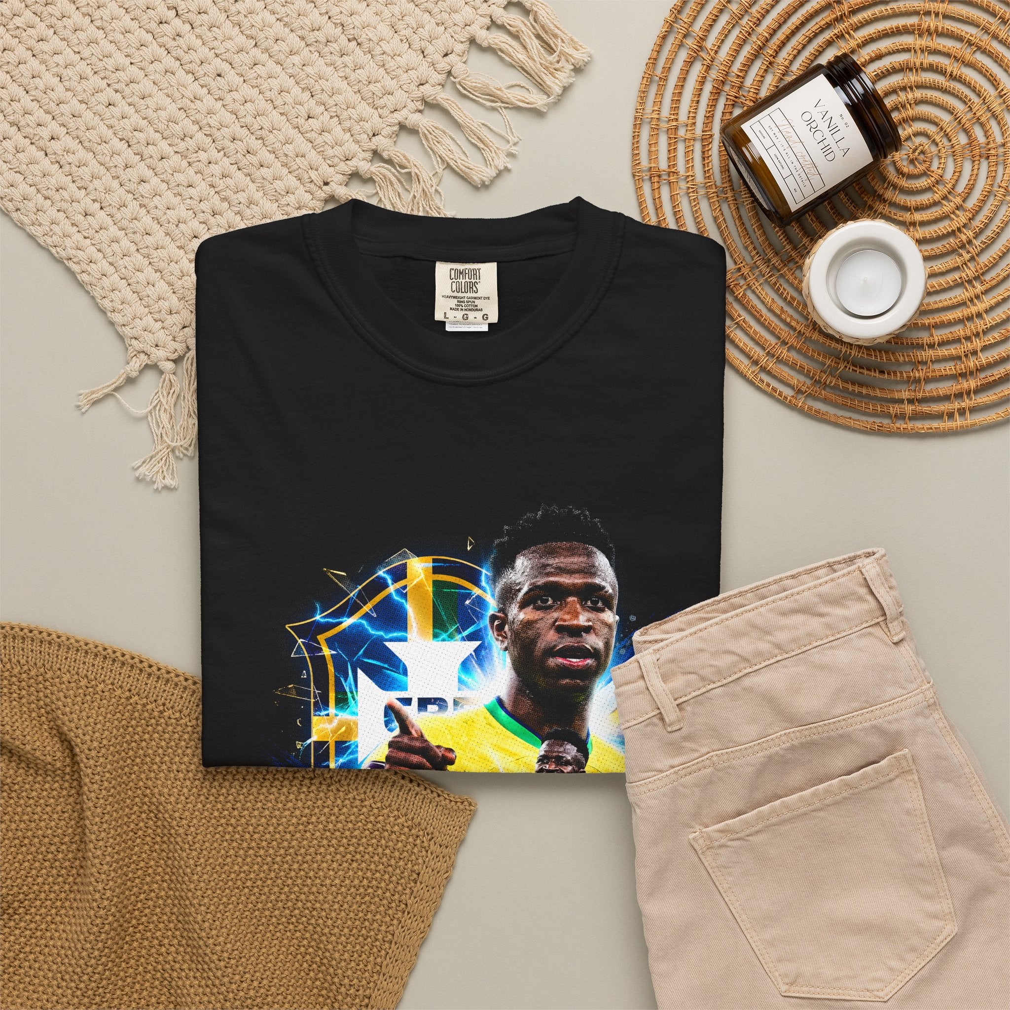 Unisex Garment-Dyed T-shirt Vini Jr.